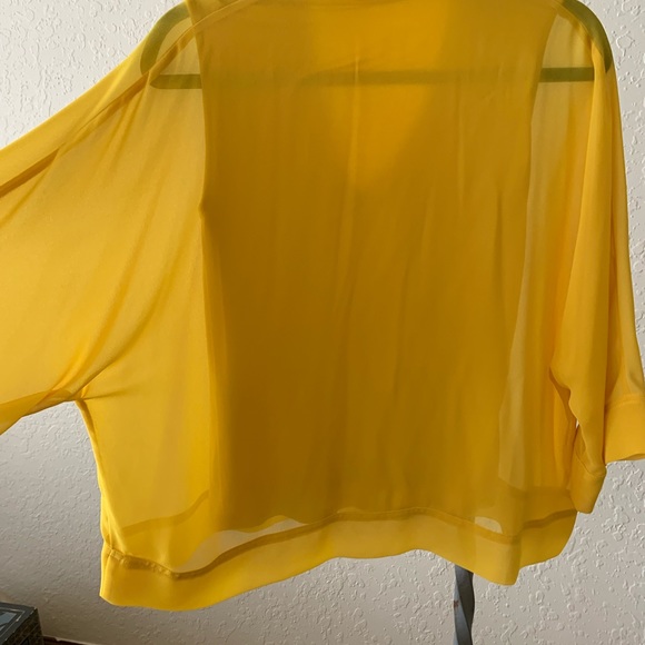 Zara Yellow Blouse - Picture 8 of 14